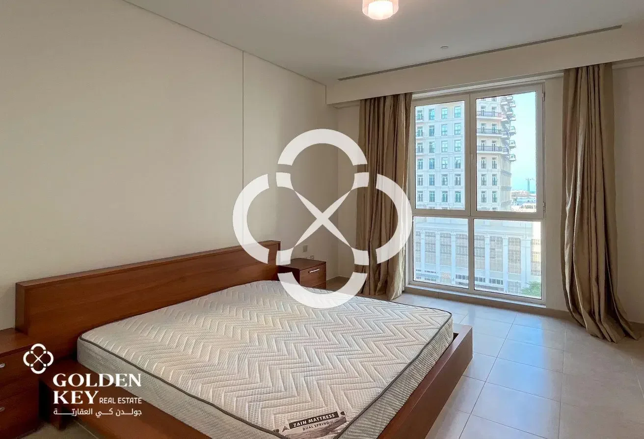 Fully Furnished 2BR with Balcony | Bills Included