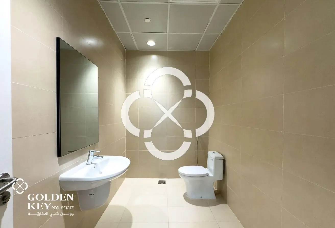 Modern Office for Rent in West Bay | 184 sqm