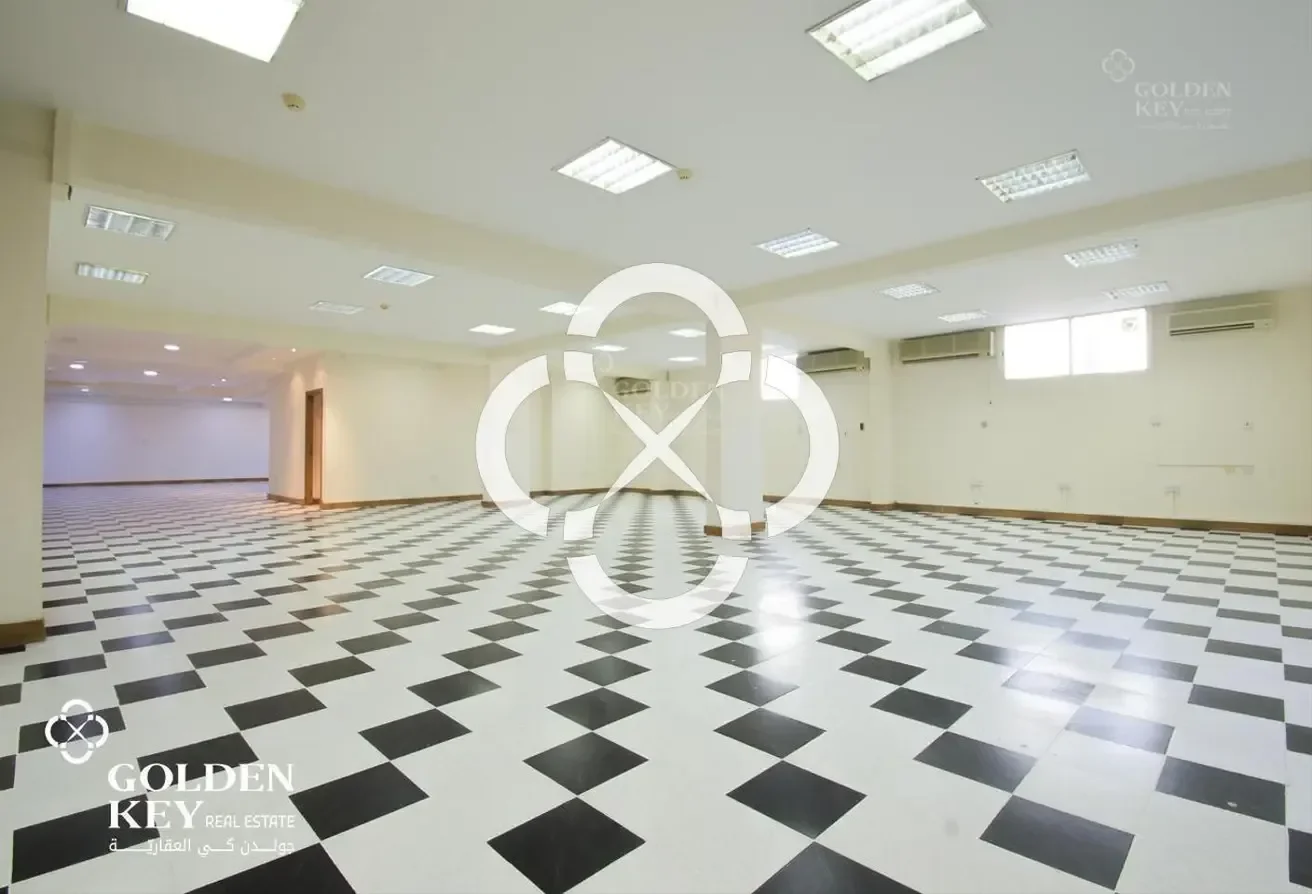 7 Offices with Different Sizes | Al Hilal