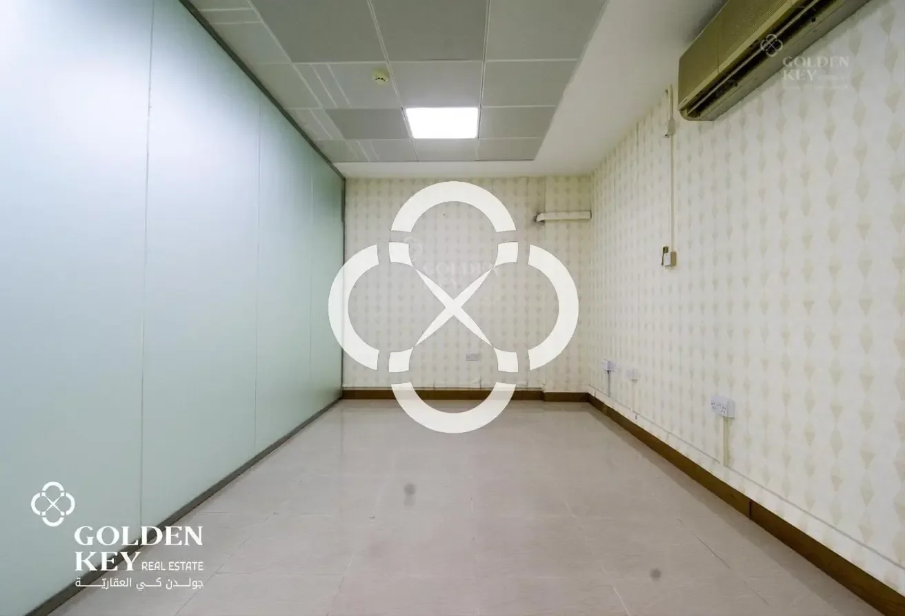 7 Offices with Different Sizes | Al Hilal - view 3