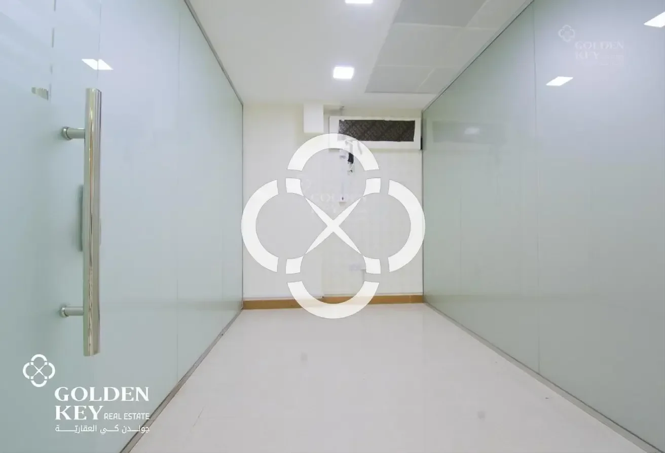 7 Offices with Different Sizes | Al Hilal