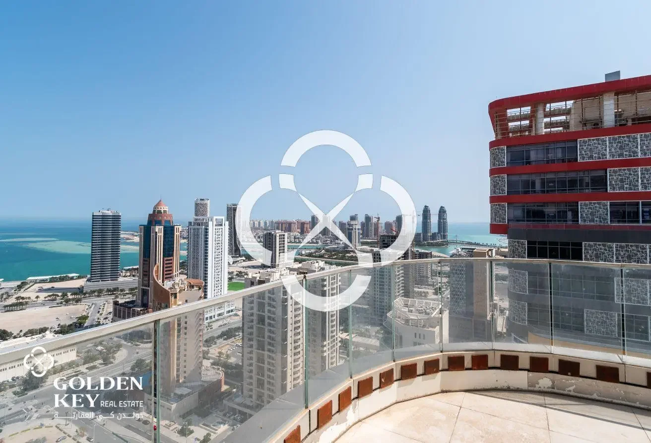 Fitted Office | High Floor | Sea View Balcony