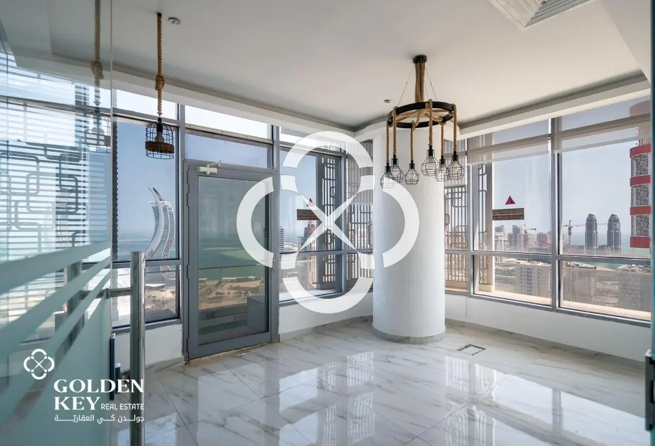 Fitted Office | High Floor | Sea View Balcony