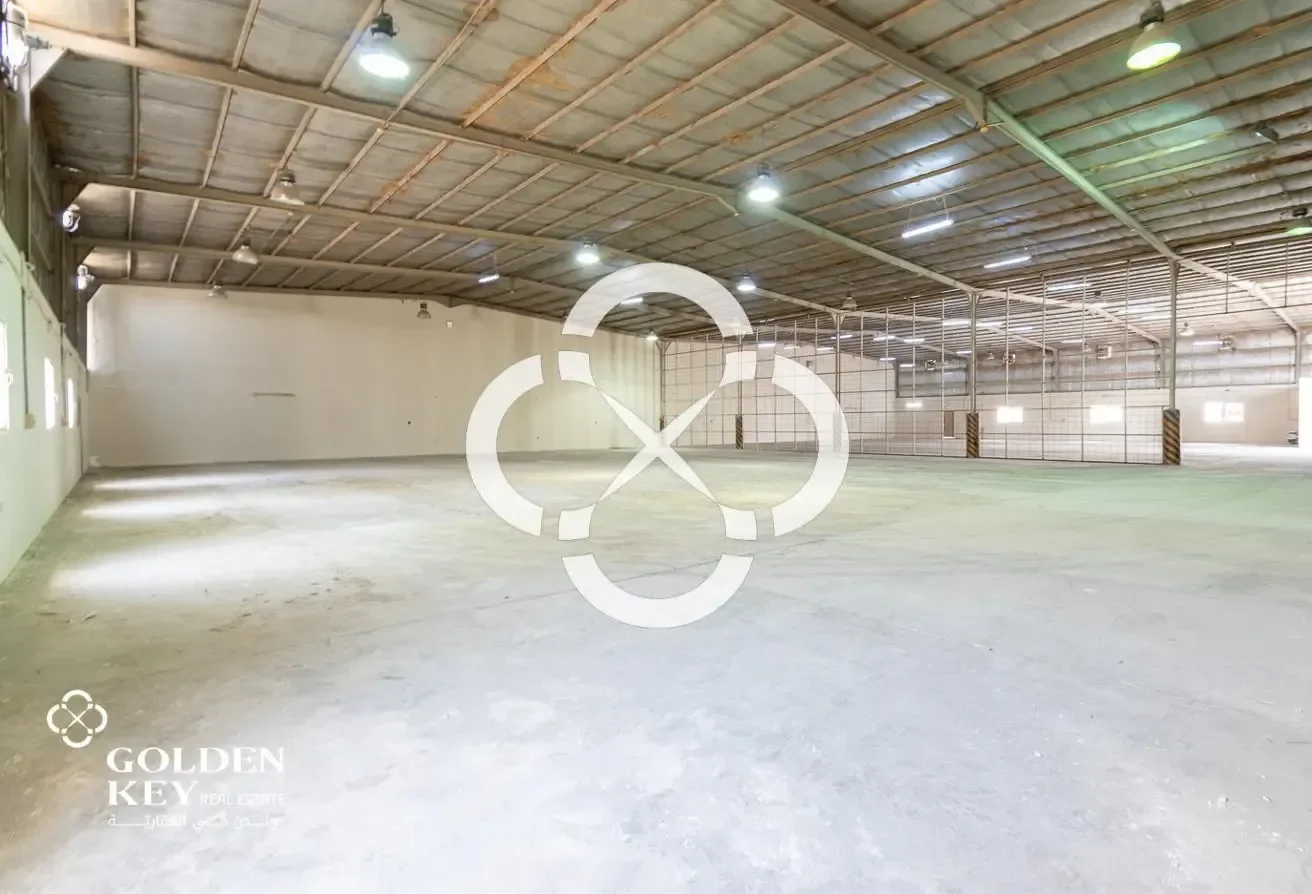 General Store + 16 Room for Rent 2500 SQM - view 3