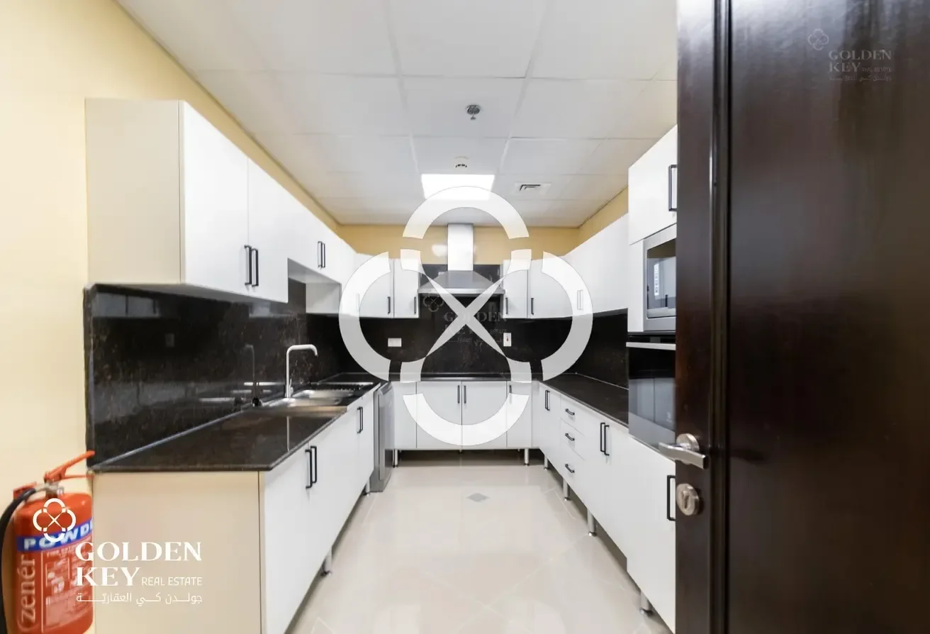 Stunning 3BR - FF | Bills Included | West bay