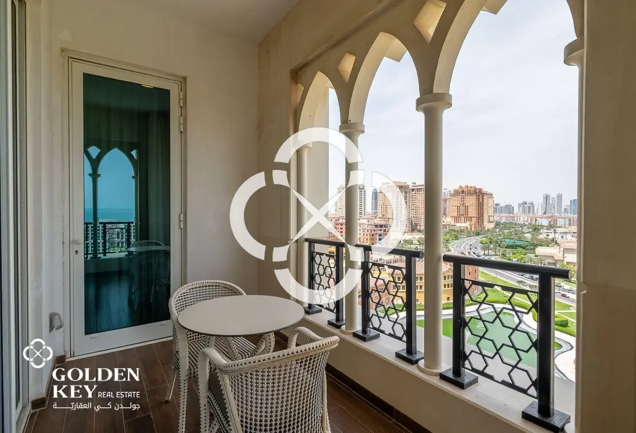Luxury 1-BHK| Bills Included | Weekly Housekeeping