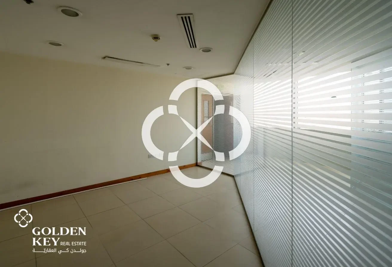 Commercial Building for Rent | 1 Year Grace Period