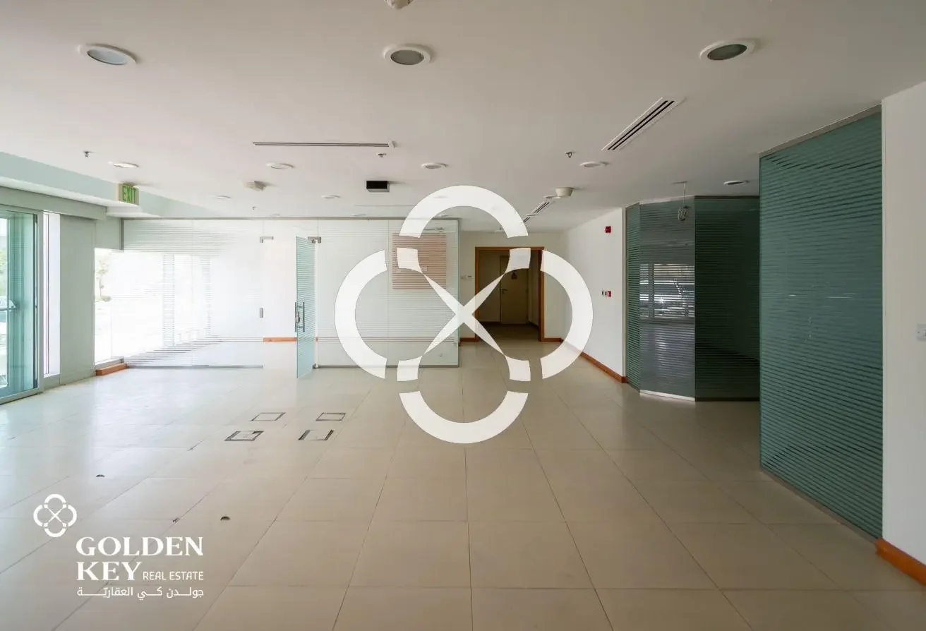 Commercial Building for Rent | 1 Year Grace Period