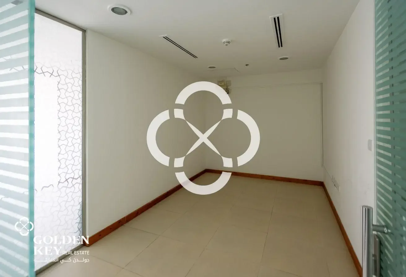 Commercial Building for Rent | 1 Year Grace Period