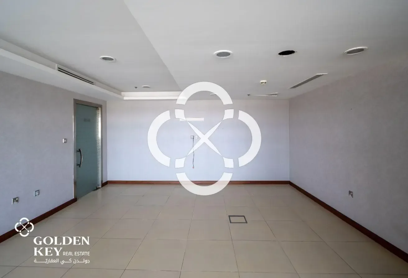 Commercial Building for Rent | 1 Year Grace Period