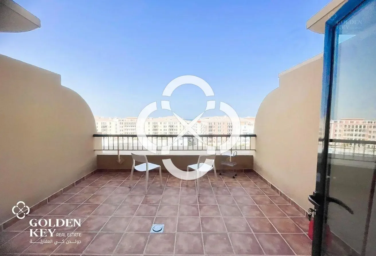 Spacious Studio with Balcony | Open Layout | Pearl