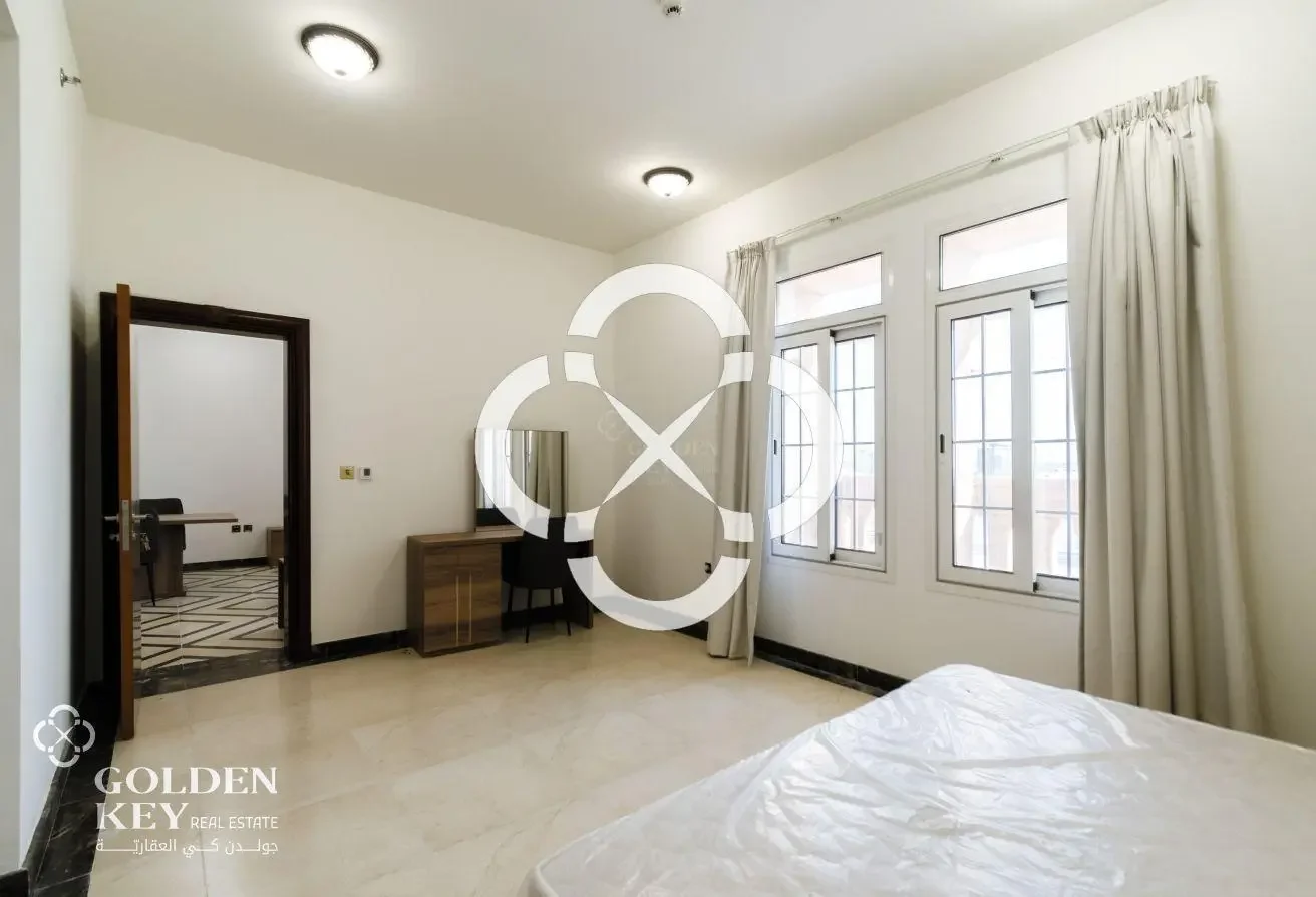 Ready to Move | Spacious Furnished 1BR | Fox Hills