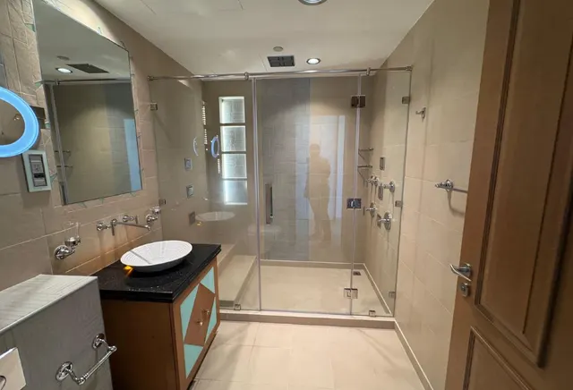 Spacious 1 Bedroom for Rent| FF | in Viva Bahriya