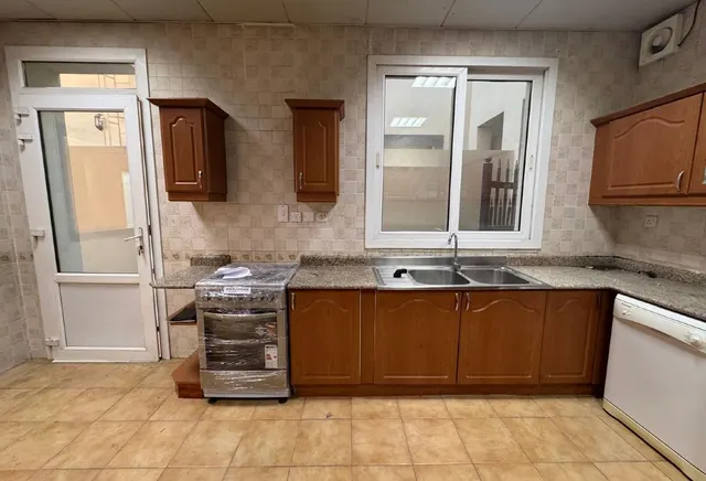 Villa 3 BHK | SF | Al Nasr