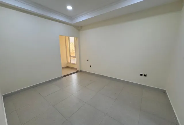 Big living space | 3 BHK | UF | Al Nasr