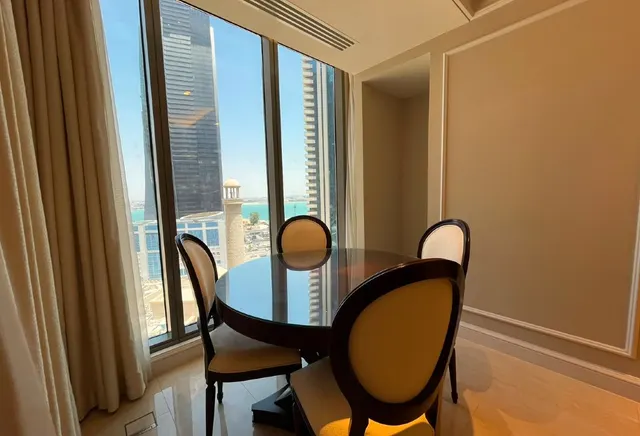 Luxury 1BR Apartment in VIP Tower – West Bay |