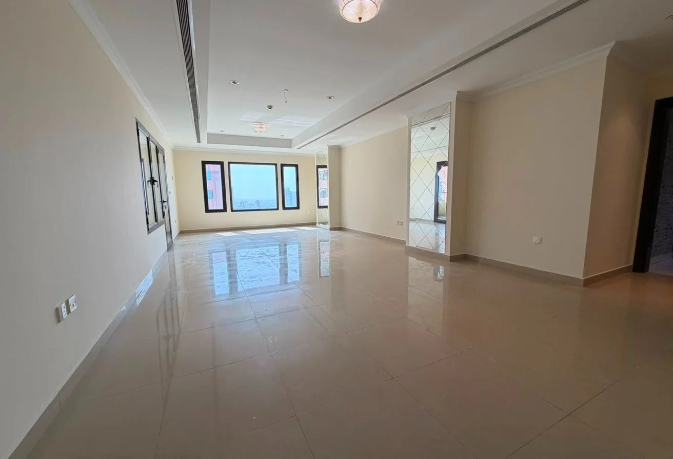 1BHK + Office - Unfurnished - Porto Arabia