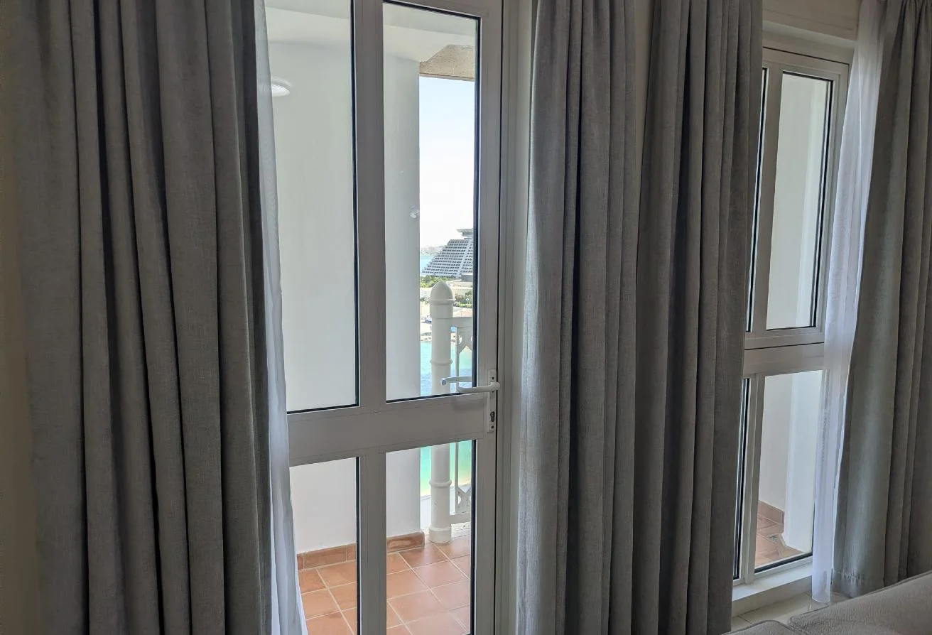 Elegant 1 BHK + Balcony | FF | West Bay