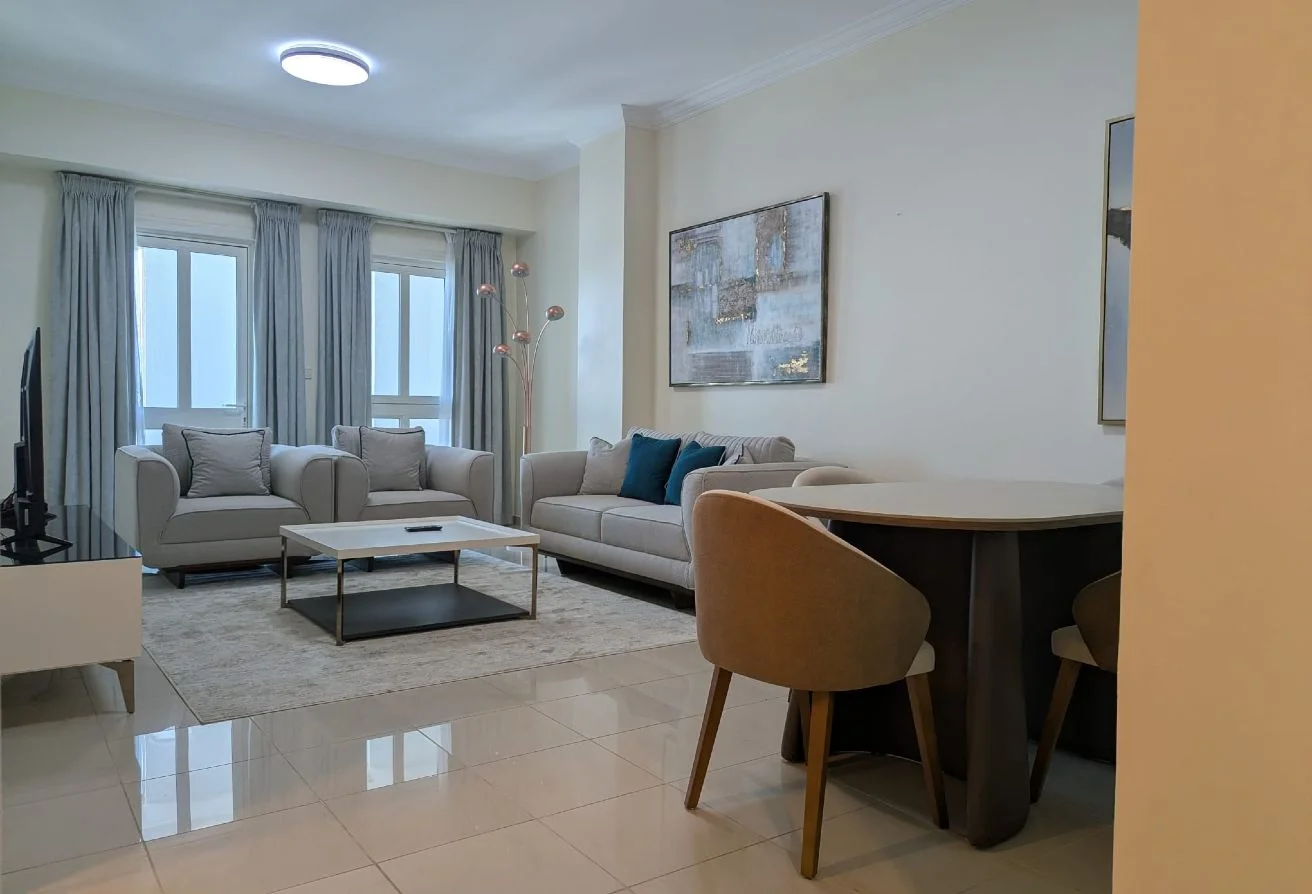 Elegant 1 BHK + Balcony | FF | West Bay
