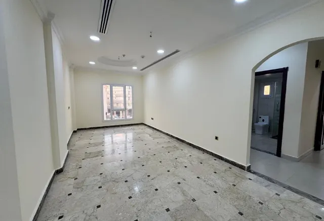 Big living space | 3 BHK | UF | Al Nasr