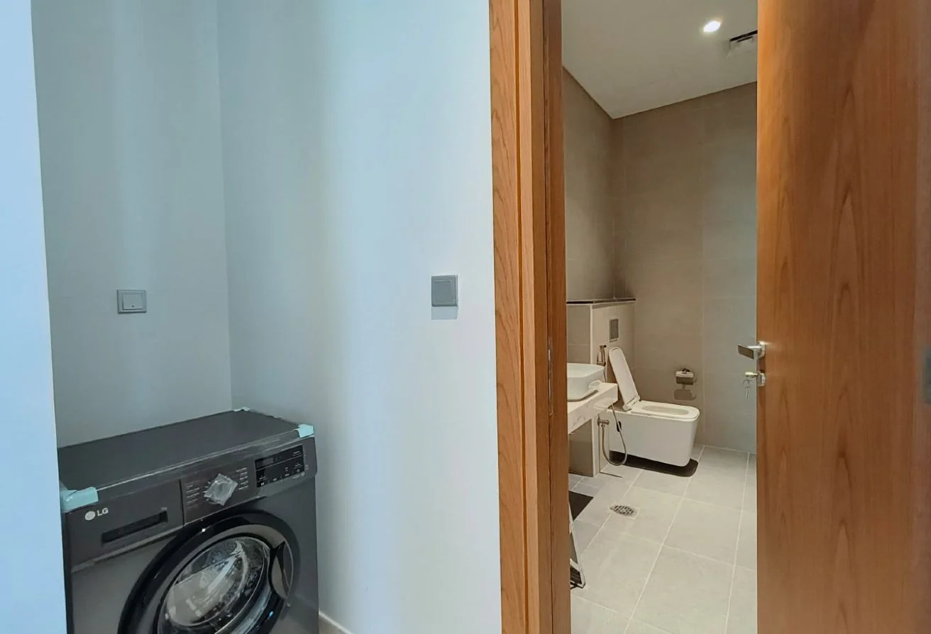Discover Luxury Living| 1BR | The Pearl, La Plage