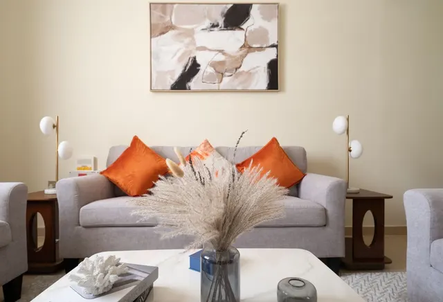 Luxurious Fully Furnished 2 BHK Apartment for Rent