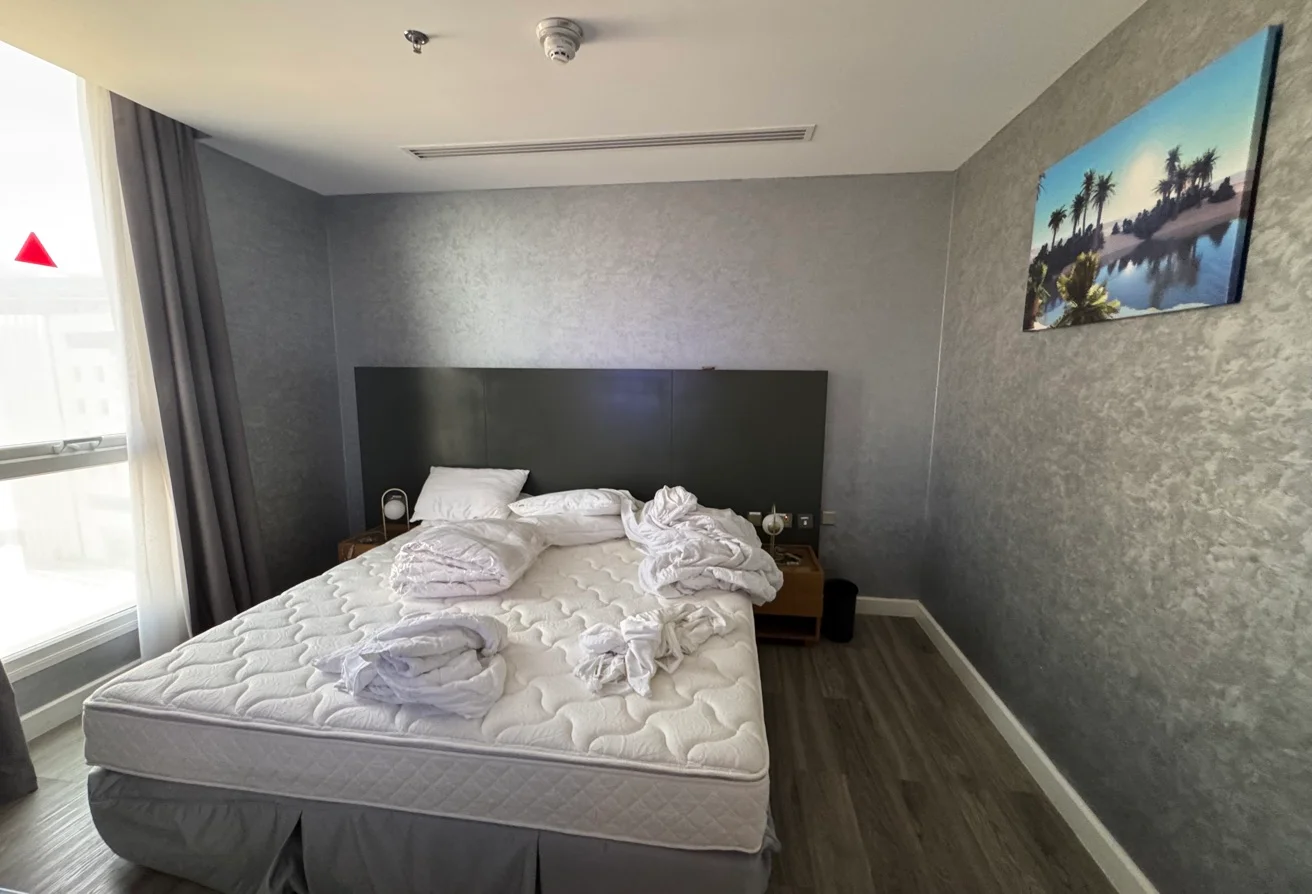 Modern apartment 2 BHK | FF | Muntazah