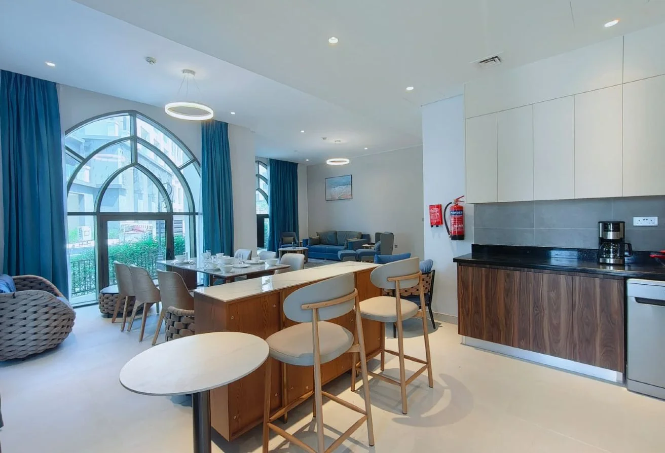 Discover Luxury Living| 1BR | The Pearl, La Plage