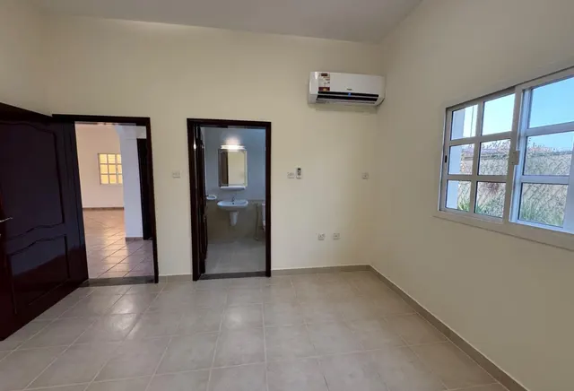 Elegant 4BHK Villa - Compound - Al Waab