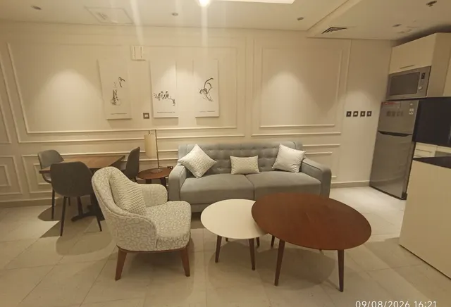 Modern 1BHK FF with Master Bedroom
