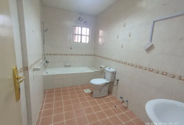 Spacious 2BHK UF with Balcony, Pool & Gym