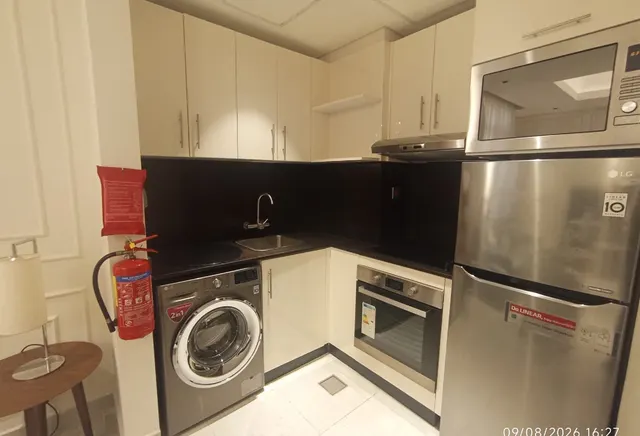 Modern 1BHK FF with Master Bedroom in Doha Jadeed