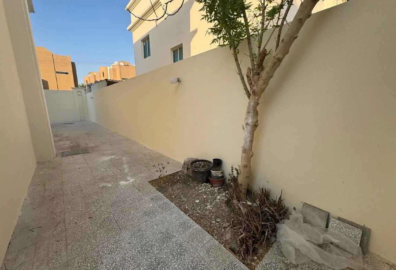 4 BHK Standalone Villa in Hilal