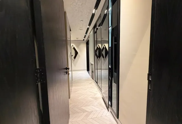 Luxurious 1 BHK+Balcony Apartment in Porto Arabia