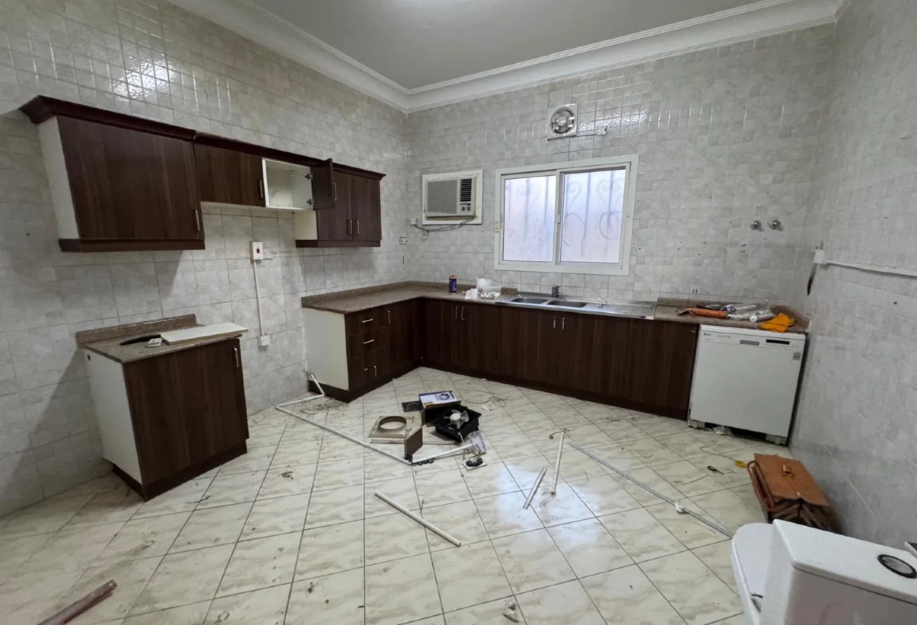 Spacious 3 BHK Compound Villa in Al Thumama