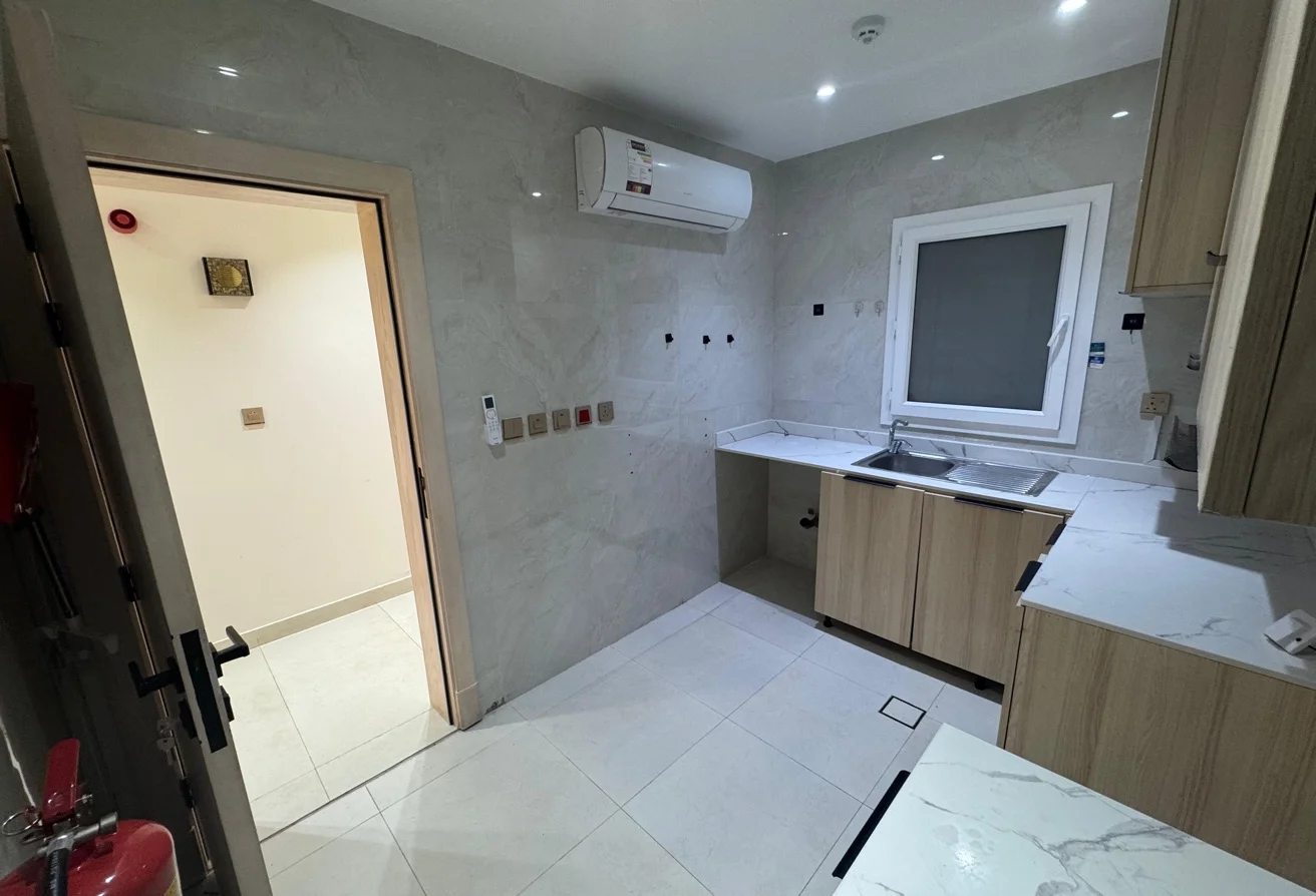Beautiful 2BHK | UF | Madinat Khalifa