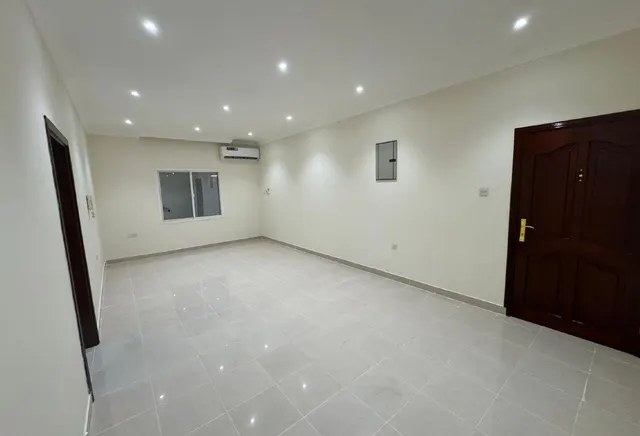 Bright Unfurnished 2BHK Apartment | Balcony | Old