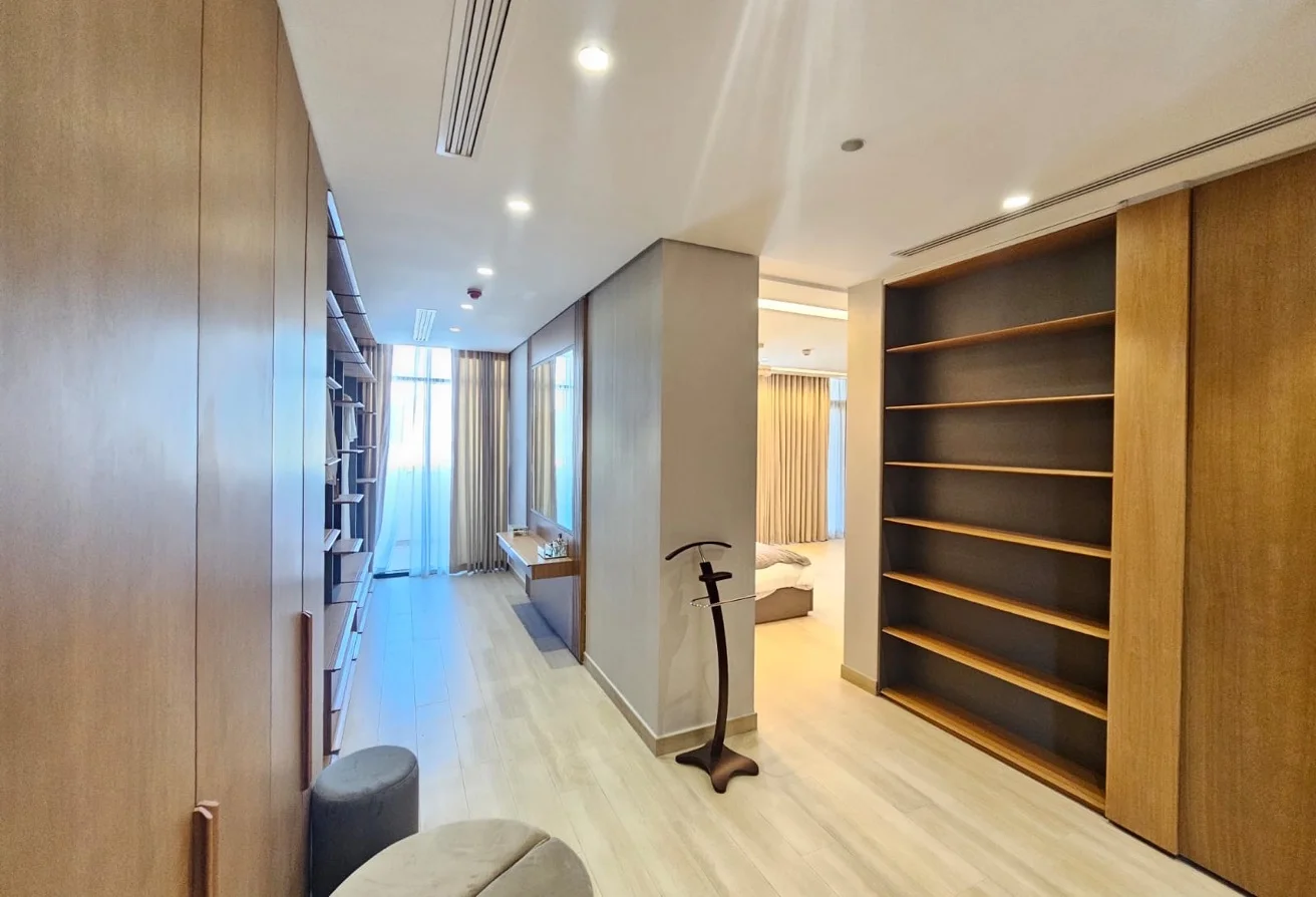 Luxury 4BHK + Maid - Unfurnished - Giardino, Pearl