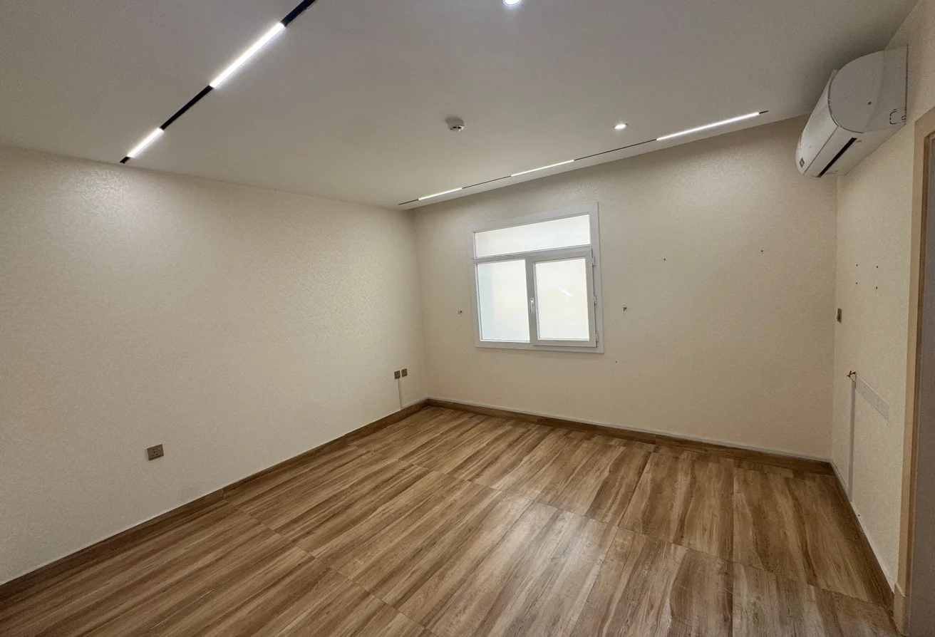 Beautiful 2BHK | UF | Madinat Khalifa
