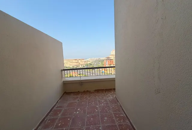 2 BHK + 2 balconys | FF | In The Pearl Island