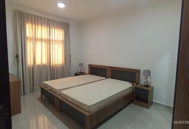 Fully Furnished 2BHK – Prime Location Bin Omran