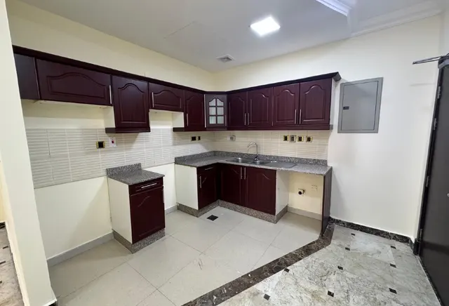 Big living space | 3 BHK | UF | Al Nasr
