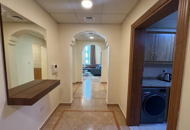 2BHK - Bills Included - West Bay
