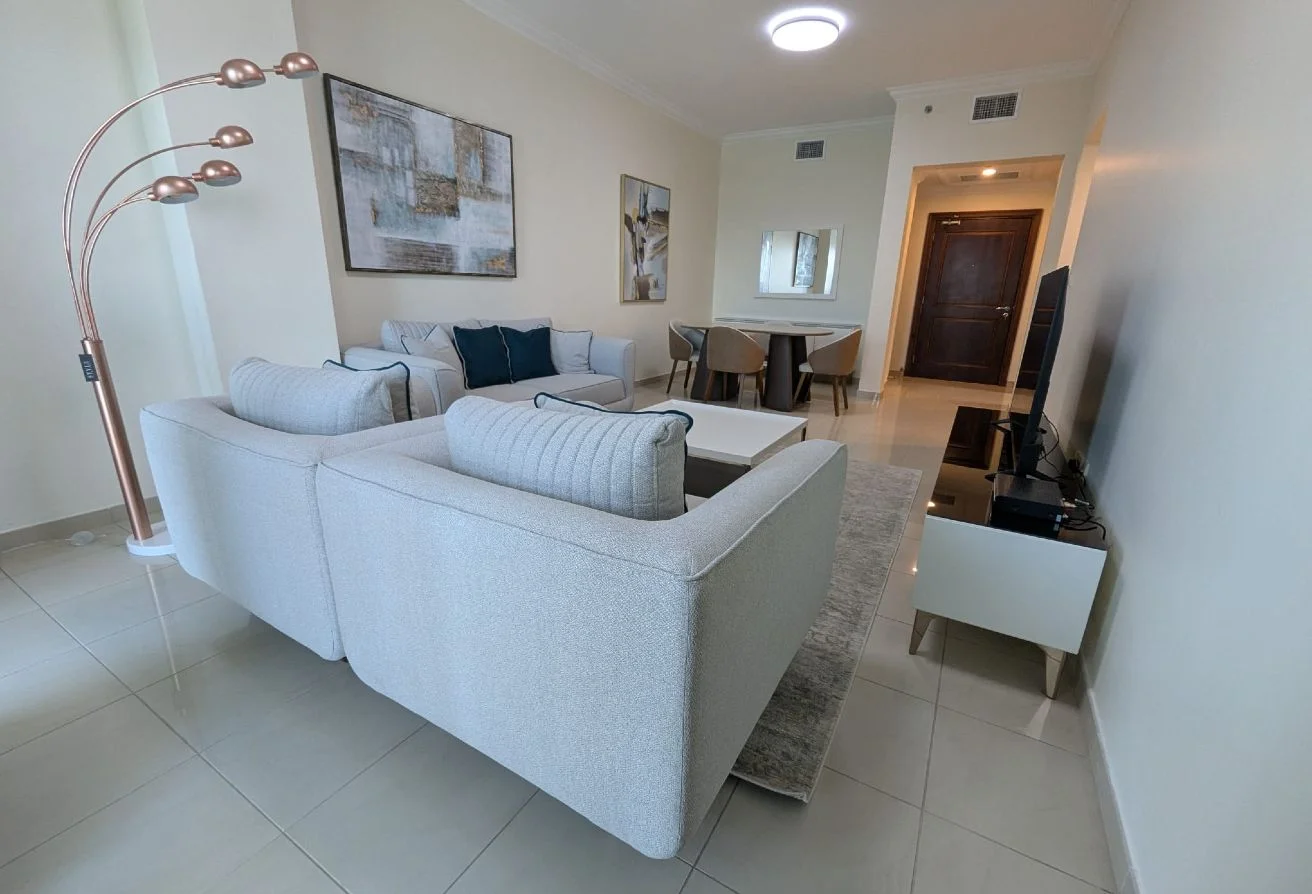 Elegant 1 BHK + Balcony | FF | West Bay
