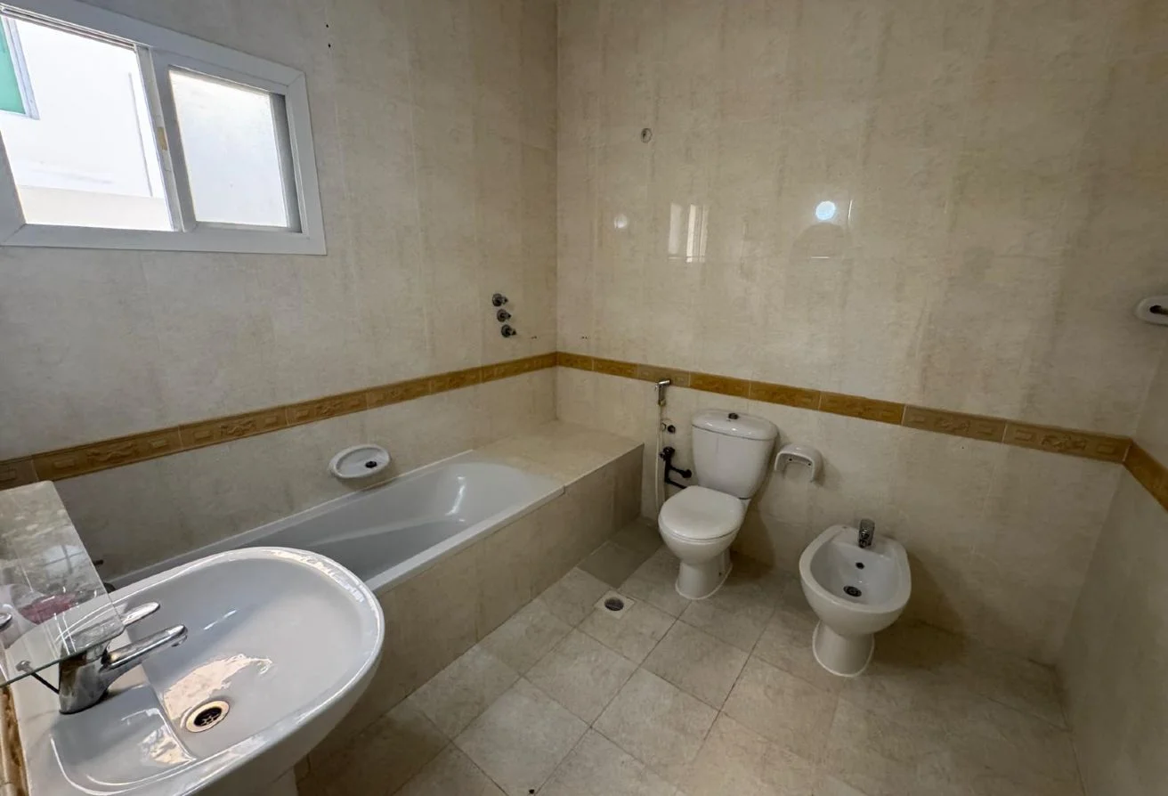 4 BHK Standalone Villa in Hilal