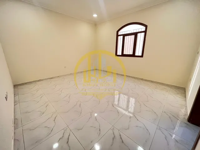 Spacious 6BR | Unfurnished | Al Kheesa