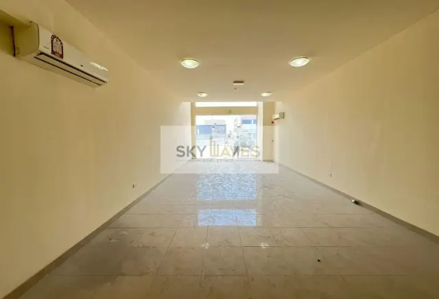 PRIME LOCATION|RETAIL SHOP 4 RENT INDUSTRIAL AREA - view 3