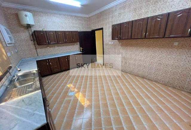 STAND ALONE 5 BHK VILLA AND OUTHOUSE |RENT|AZIZIYA