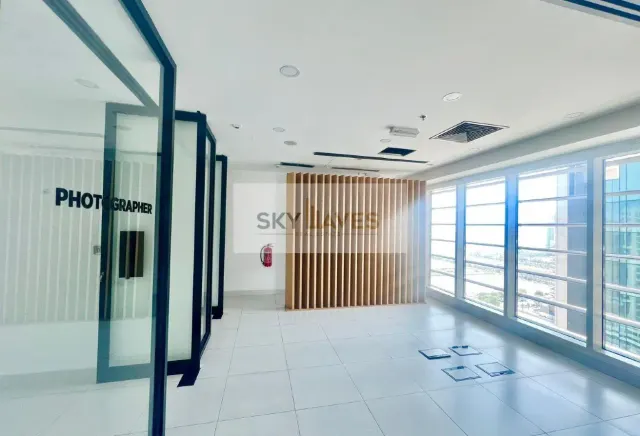 WELL PARTITIONED OFFICE 165 SQM IN LUSAIL MARINA