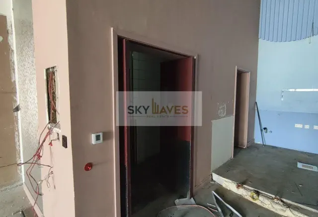 RETAIL|BUSIEST COMMERCIAL BUILDING|LUSAIL MARINA|